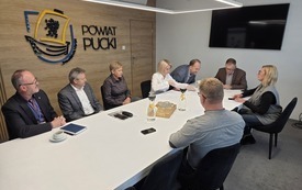 Galeria aktualności Barbara Kos-Dąbrowska powołana na stanowisko dyrektora Muzeum Ziemi Puckiej 13