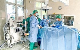 Chirurdzy ze Szpitala Puckiego szkolili z zakresu leczenia przepuklin 2