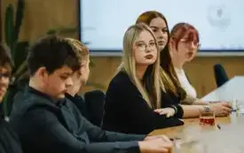 Galeria aktualności Inauguracja pracy Młodzieżowej Rady Powiatu Puckiego w roku szkolnym 2025/2026 8