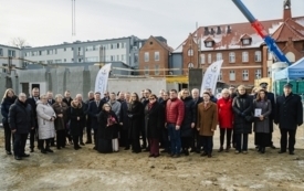 Galeria aktualności Wmurowanie kamienia węgielnego pod rozbudowę Szpitala Puckiego 15