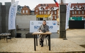 Galeria aktualności Wmurowanie kamienia węgielnego pod rozbudowę Szpitala Puckiego 25