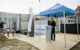 Galeria aktualności Wmurowanie kamienia węgielnego pod rozbudowę Szpitala Puckiego 33
