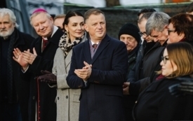 Galeria aktualności Wmurowanie kamienia węgielnego pod rozbudowę Szpitala Puckiego 35