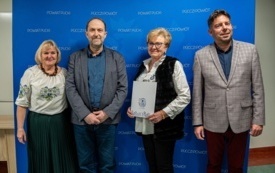 Galeria aktualności Uroczyste wręczenie informacji o przyznanych dotacjach dla organizacji pozarządowych 12