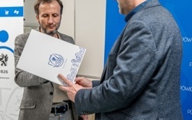 Galeria aktualności Uroczyste wręczenie informacji o przyznanych dotacjach dla organizacji pozarządowych 35