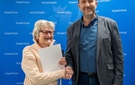 Galeria aktualności Uroczyste wręczenie informacji o przyznanych dotacjach dla organizacji pozarządowych 43