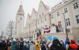 Galeria aktualności Obchody 106. rocznicy Zaślubin Polski z Morzem w Pucku i Władysławowie 11