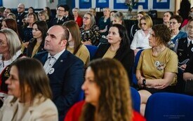 Galeria aktualności Kobiety w strażackiej służbie. Druhny OSP spotkały się na III Strażackim Dniu Kobiet Powiatu Puckiego 22