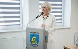 Galeria aktualności XV Sesja Rady Powiatu Puckiego. Wotum zaufania i absolutorium dla Zarządu Powiatu 10