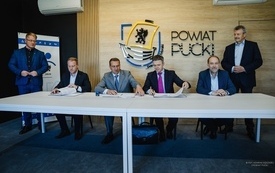 Galeria aktualności Kiedy ruszą prace na trasie Puck&ndash;Błądzikowo? Podpisano umowę z wykonawcą inwestycji 7