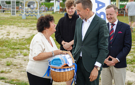 Galeria aktualności Elektryczny tramwaj wodny otrzymał imię. &bdquo;Bańtka&rdquo; wypłynęła na Zatokę Pucką 13