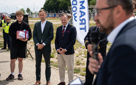 Galeria aktualności Elektryczny tramwaj wodny otrzymał imię. &bdquo;Bańtka&rdquo; wypłynęła na Zatokę Pucką 49