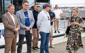 Galeria aktualności Elektryczny tramwaj wodny otrzymał imię. &bdquo;Bańtka&rdquo; wypłynęła na Zatokę Pucką 58