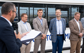 Galeria aktualności Elektryczny tramwaj wodny otrzymał imię. &bdquo;Bańtka&rdquo; wypłynęła na Zatokę Pucką 59