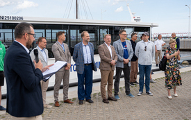 Galeria aktualności Elektryczny tramwaj wodny otrzymał imię. &bdquo;Bańtka&rdquo; wypłynęła na Zatokę Pucką 62
