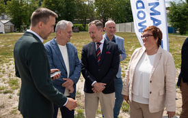 Galeria aktualności Elektryczny tramwaj wodny otrzymał imię. &bdquo;Bańtka&rdquo; wypłynęła na Zatokę Pucką 70