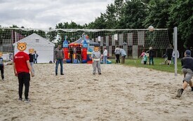 Galeria aktualności Festyn z okazji Dnia Rodzicielstwa Zastępczego i Dnia Dziecka 2