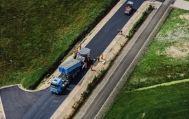 Galeria aktualności Nowa nawierzchnia na drodze Dębki-Odargowo. Odcinek został udostępniony kierowcom przed sezonem wakacyjnym 2