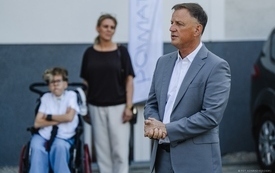 Galeria aktualności I LO w Pucku bez barier. Otwarto windę w budynku szkoły 12