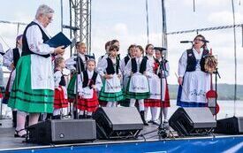 Galeria aktualności Krancbal w Nadolu. Kaszubskie smaki, muzyka i nagrody dla najpiękniejszych wsi 72