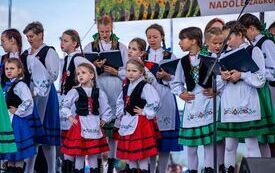 Galeria aktualności Krancbal w Nadolu. Kaszubskie smaki, muzyka i nagrody dla najpiękniejszych wsi 76