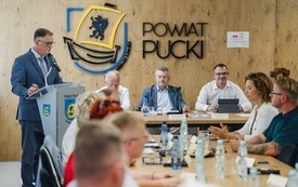 Galeria aktualności XVI Sesja Rady Powiatu Puckiego 8