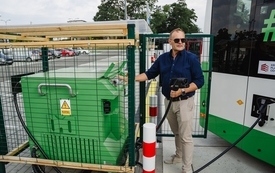 Galeria aktualności Dwa nowe autobusy elektryczne wyjechały na drogi puckiego 4