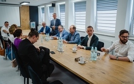 Galeria aktualności Samorządy i Stowarzyszenie &bdquo;RAZEM&rdquo; podpisały porozumienie w sprawie budowy obiektu opieki wytchnieniowej 5