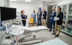 Galeria aktualności Wiceminister Jacek Karnowski z wizytą w Szpitalu Puckim. Rozmowy o rozwoju plac&oacute;wki i efektach inwestycji 10