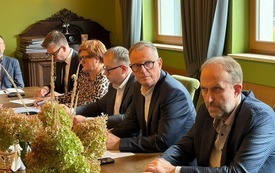 Galeria aktualności Konwent Samorząd&oacute;w Ziemi Puckiej w Celbowie. Rozmowy o Metropolii Pomorskiej i Projekcie &bdquo;PUCK&rdquo; 1