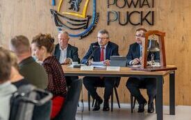 Galeria aktualności Jednogłośne poparcie Rady Powiatu Puckiego dla utworzenia związku metropolitalnego 21