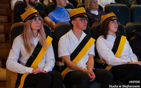 Galeria aktualności Blisko 300 nowych student&oacute;w KPSW. Inauguracja roku akademickiego 2026/2027 4