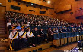 Galeria aktualności Blisko 300 nowych student&oacute;w KPSW. Inauguracja roku akademickiego 2026/2027 5