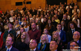 Galeria aktualności Blisko 300 nowych student&oacute;w KPSW. Inauguracja roku akademickiego 2026/2027 7