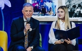 Galeria aktualności Cztery dwudziestolecia, kilka edukacyjnych epok. PZS w Kłaninie ma 80 lat 2