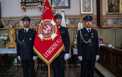 Zdjęcie do Sztandar na stulecie Powiatowego Związku Ochotniczych Straży Pożarnych w Pucku