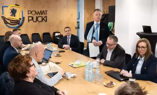 Zdjęcie do Turystyka a energetyka: wyzwania i szanse dla Ziemi Puckiej w obliczu strategicznych inwestycji