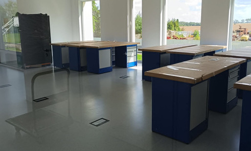 Nowoczesna pracownia energetyki odnawialnej w PZS w Kłaninie. Dotarło pierwsze wyposażenie