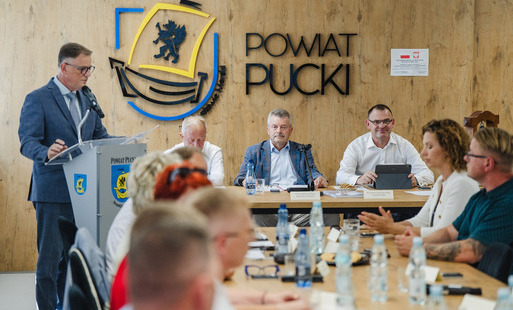 XVI Sesja Rady Powiatu Puckiego