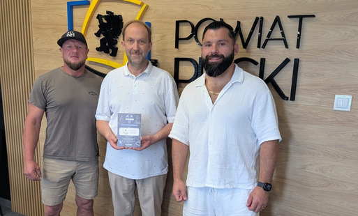Sport, który łączy i pomaga. Spotkanie z przedstawicielami Polskiej Federacji Sportów Siłowych
