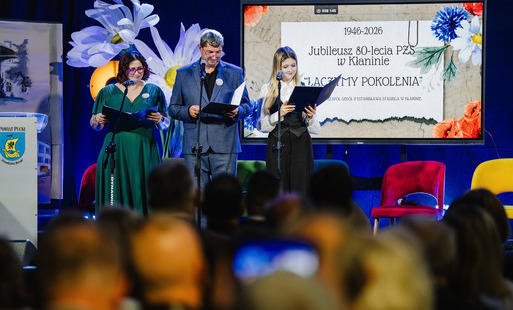 Zdjęcie do Cztery dwudziestolecia, kilka edukacyjnych epok. PZS w Kłaninie ma 80 lat